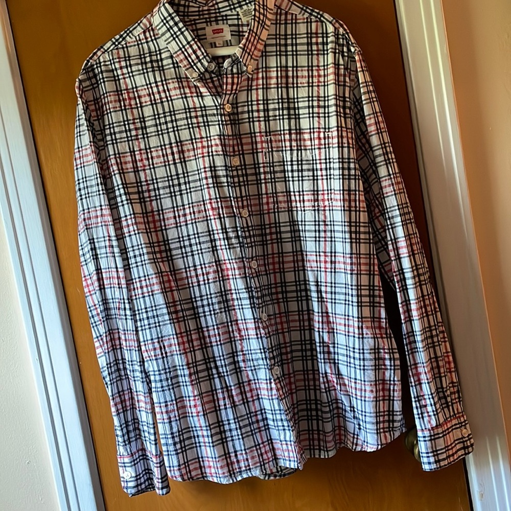 XL Levi’s button down